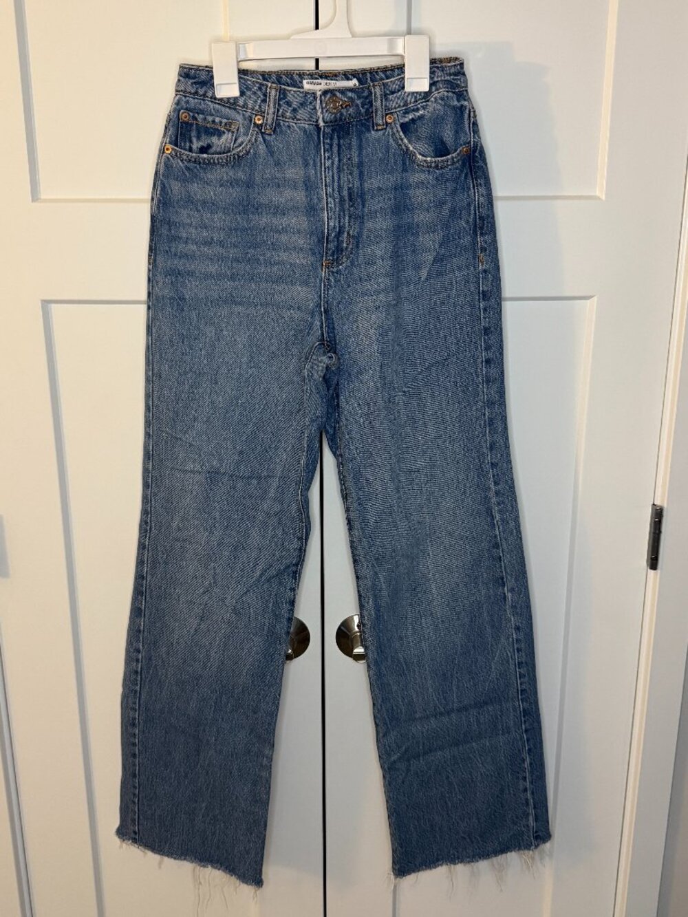 Garage Women's High-Rise Wide Leg Raw Hem Jeans Size 26 Medium Wash Loose Baggy